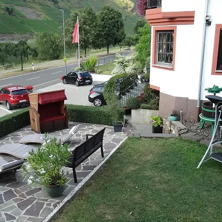 Apartment Haus Weingarten