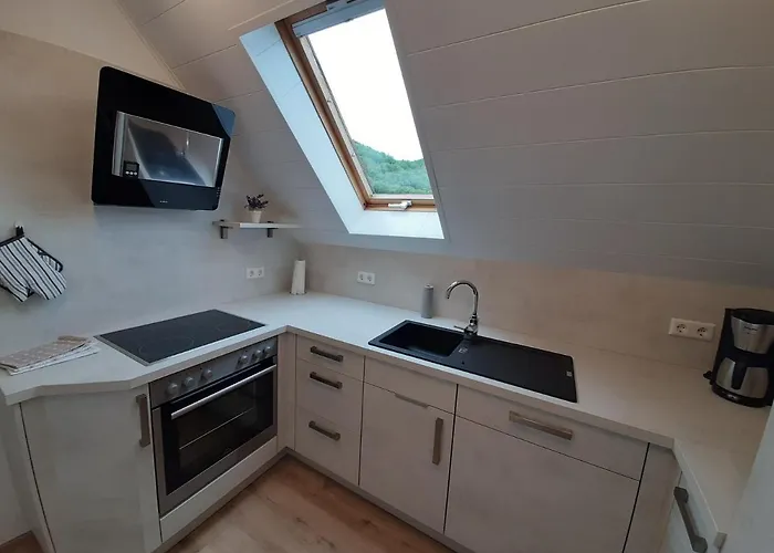 Haus Weingarten * Ernst